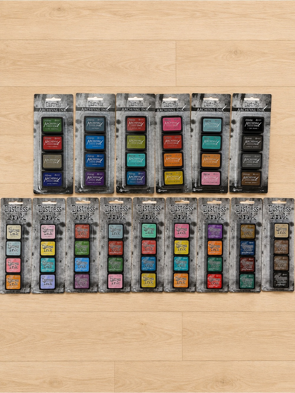 New Tim Holtz Distress Ranger Ink Pad Set of- 15- 1”x1” Pads- Total of 60